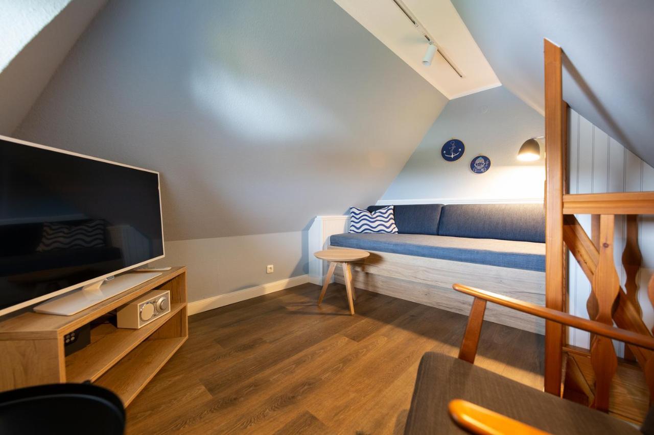 Ual Oeoemrang Wiartshues Hotel Norddorf Exterior photo